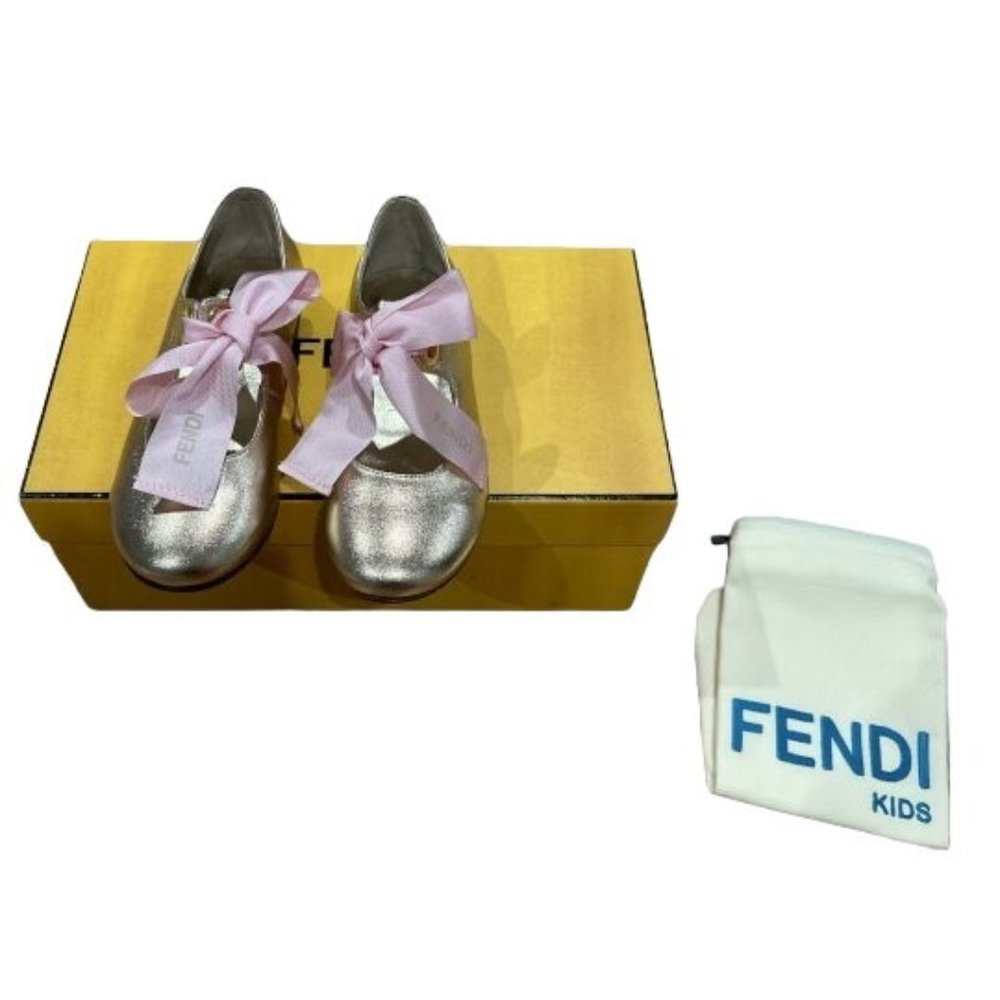 Fendi Kids Lace Up Ballet Flats Gold and Pink Ribbon Oro Chiaro Size 32 1 Girls
